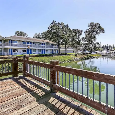Motel 6-Oakland, Ca - Embarcadero